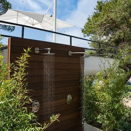 Arabella Villa Capri