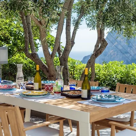 Arabella * Capri