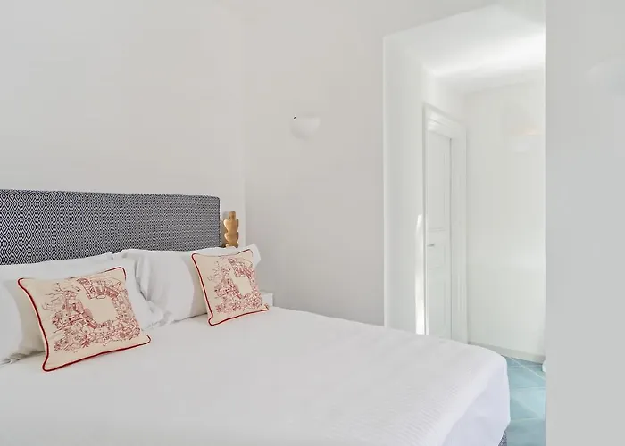 Arabella Villa Capri